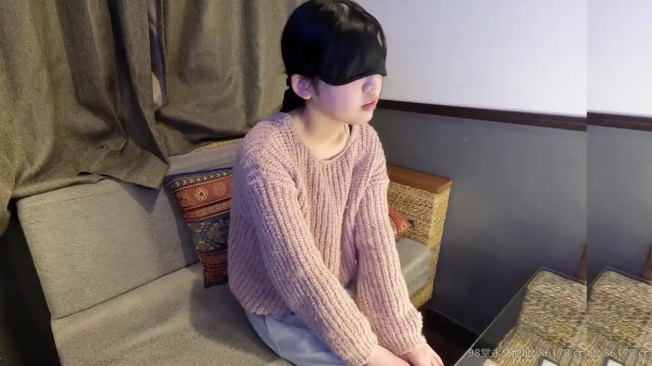 Mugi (18) A video from a different angle taken during the third shoot of a cute little girl. Tickling and creampie Subtitle